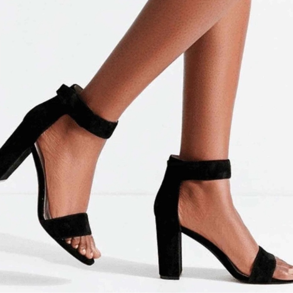 Jeffrey Campbell women’s Lindsay black suede ankle strap pumps heels shoes 7.5